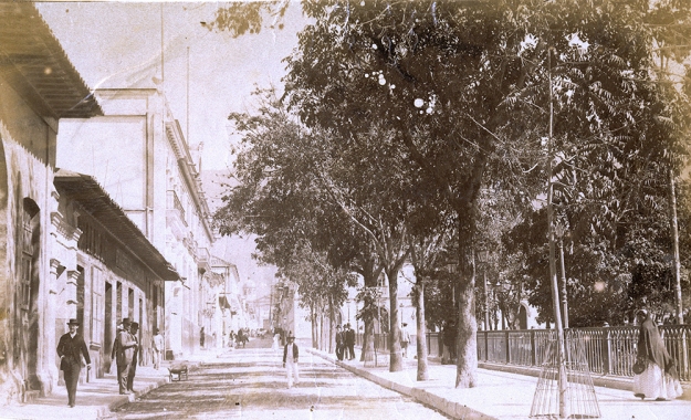 PLAZA BOLIVAR, CARACAS, CIRCA 1890
