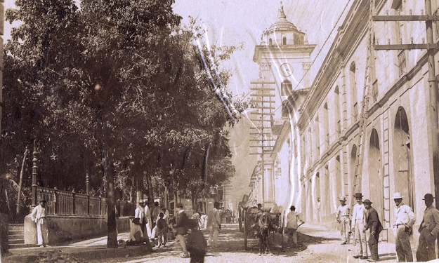 PLAZA BOLIVAR, PALACIO EPISCOPAL, CARACAS, CIRCA 1890
