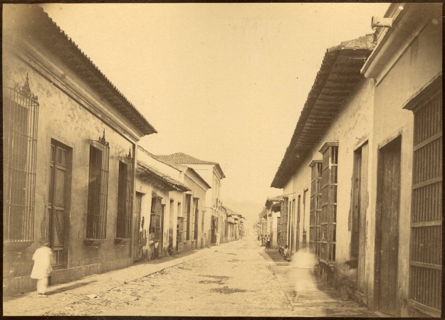 Main street of Barcelona, Anzoategui, 1890